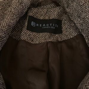 Vintage Long Kenneth Cole Reaction 80% Wool / 20% Nylon Trench coat